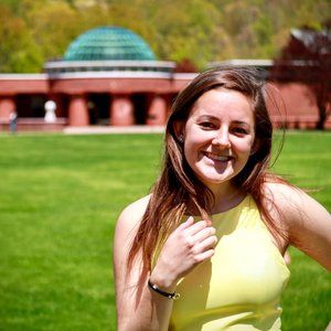 Meet your Posher, Kelli